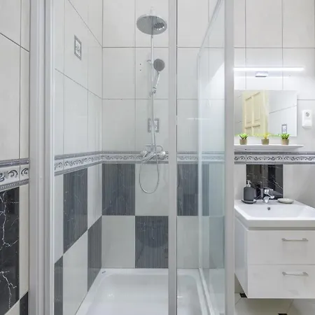 Seasons Cosy * Budapest