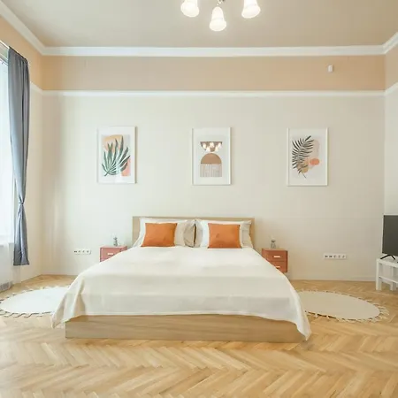 Seasons Cosy * Budapesta