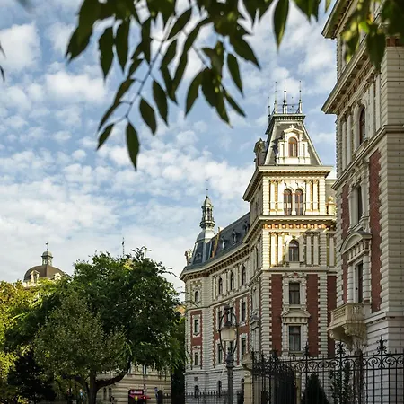 Apartment Seasons Andrassy