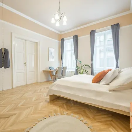 Seasons Cosy * Βουδαπέστη